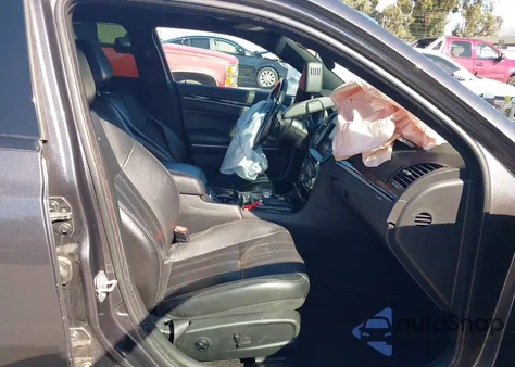 2021 Chrysler 300 300S from USA, damaged, VIN 2C3CCABG8MH541355